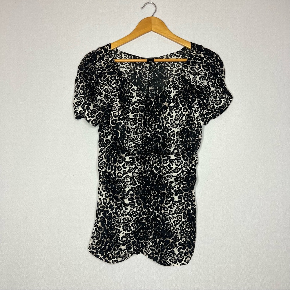 St John Ruched Chettah Print Women’s Night Out Blouse Size M